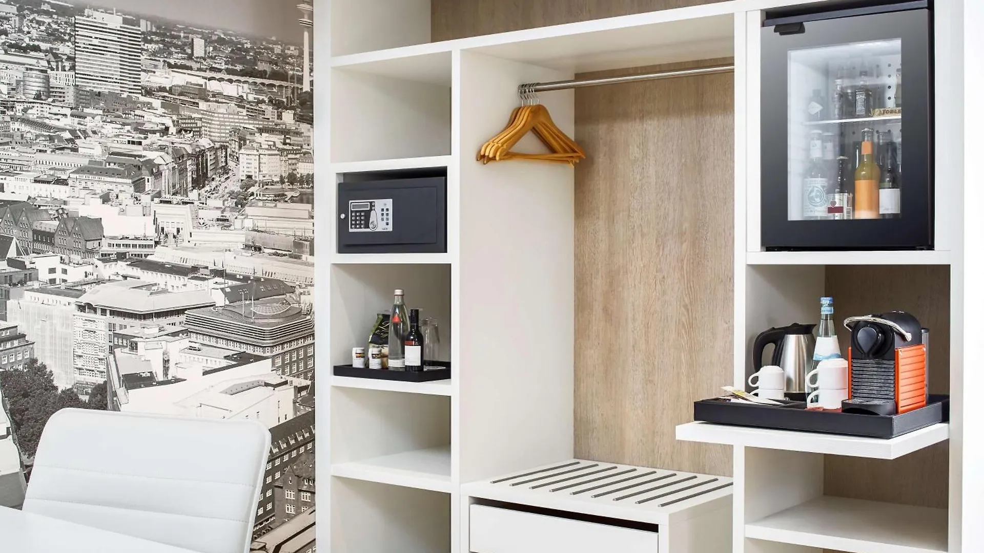 **** Apartmanhotel Nh Collection Hamburg City Németország